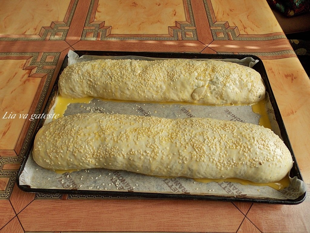 Paine cu urda si leurda