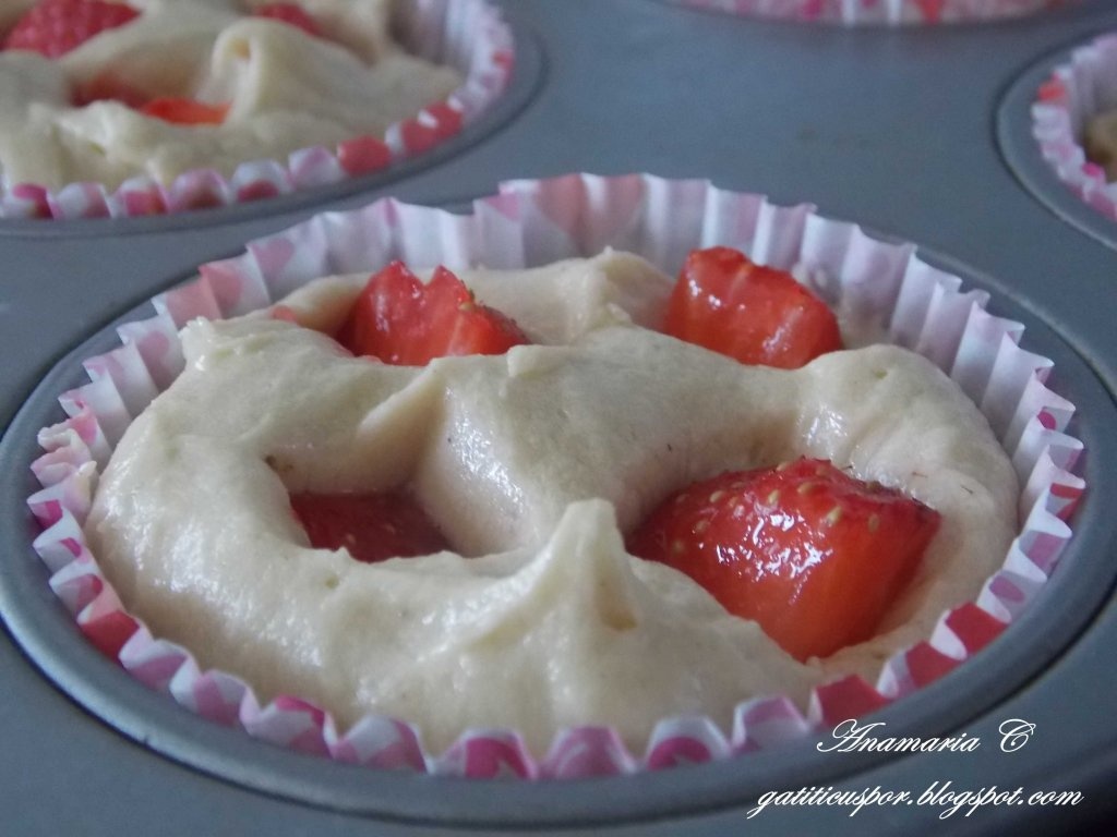 Cupcakes Cu Champagne Butter Cream