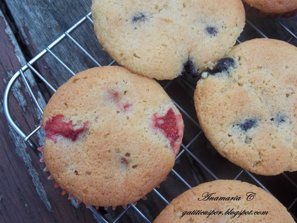 Cupcakes Cu Champagne Butter Cream