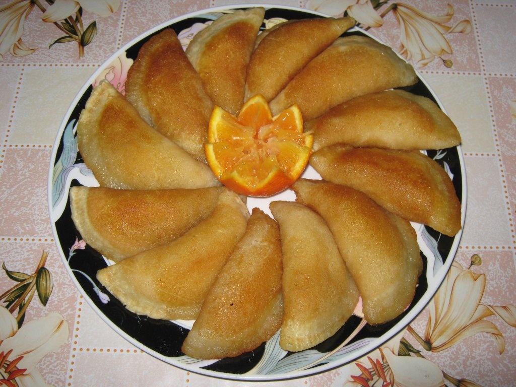 Cataief cu nuca si branza dulce-specific tarilor arabe in Ramadan