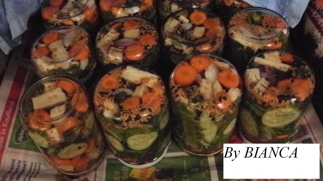 Castraveti murati in otet