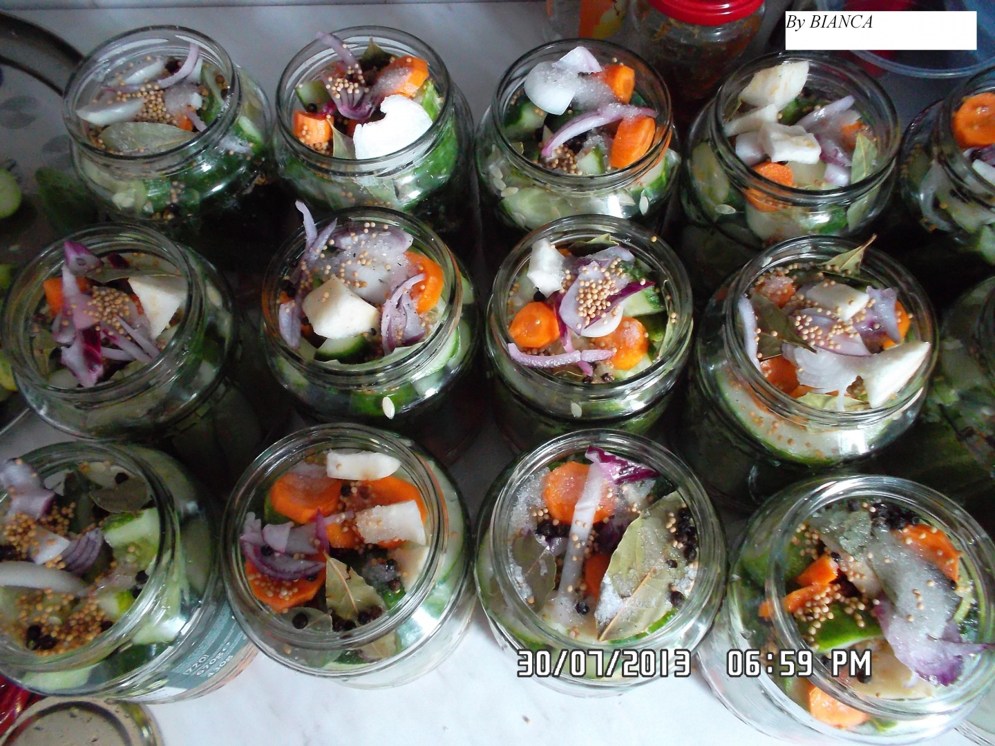 Castraveti murati in otet