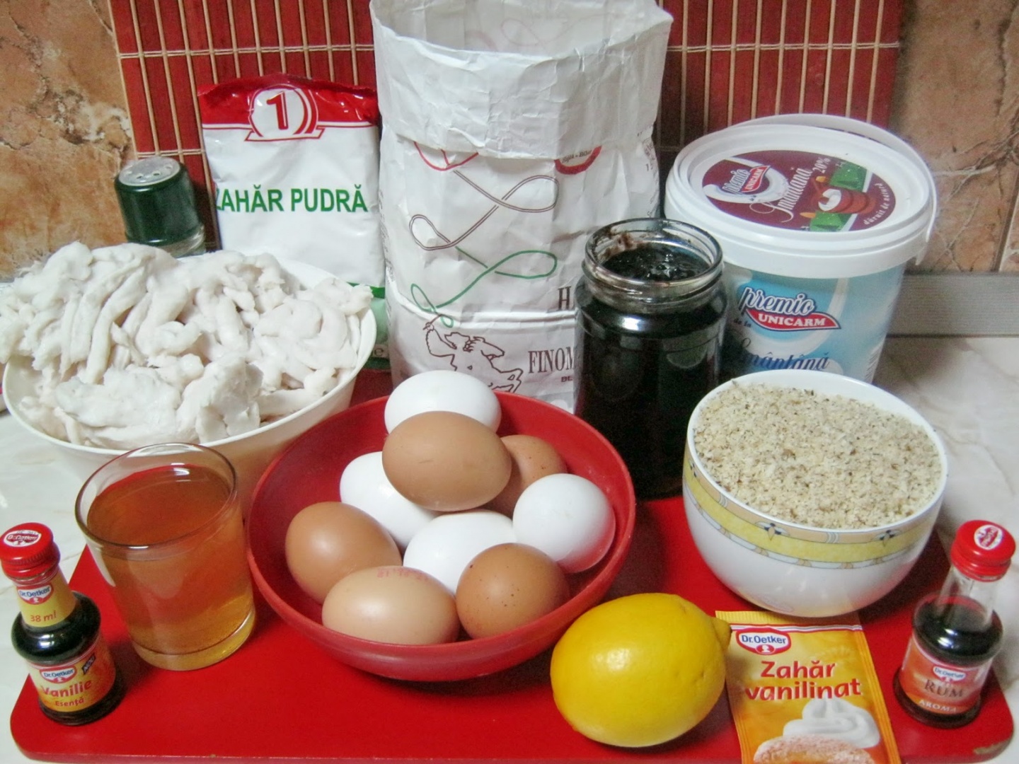 Haioș de casa. Reteta de haioșe explicata pas cu pas