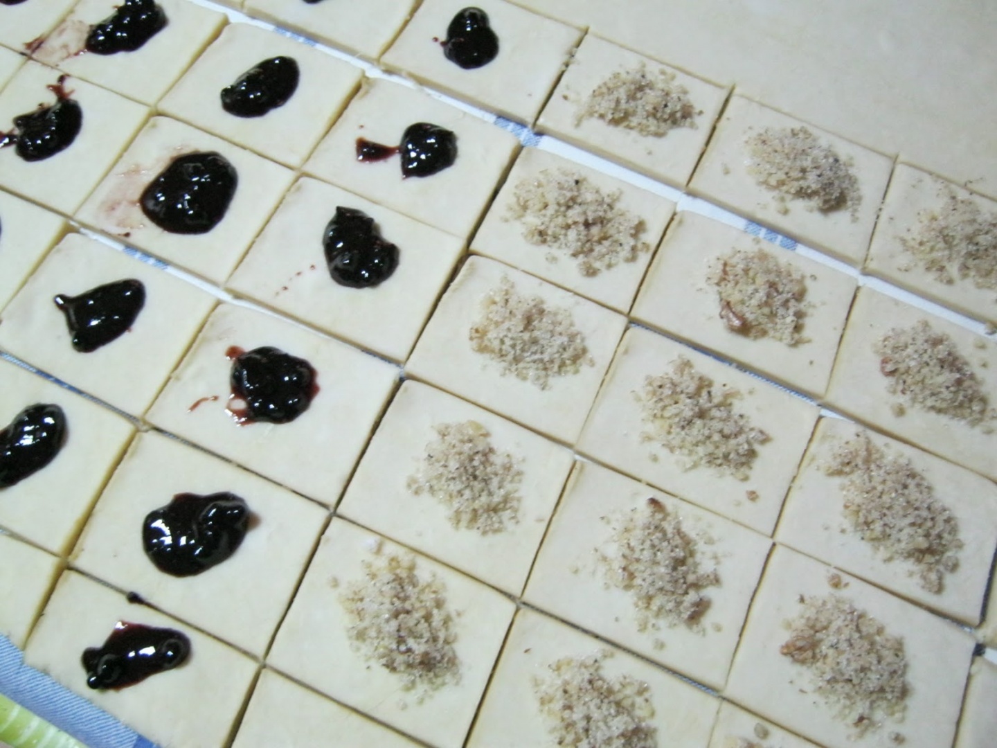 Haioș de casa. Reteta de haioșe explicata pas cu pas