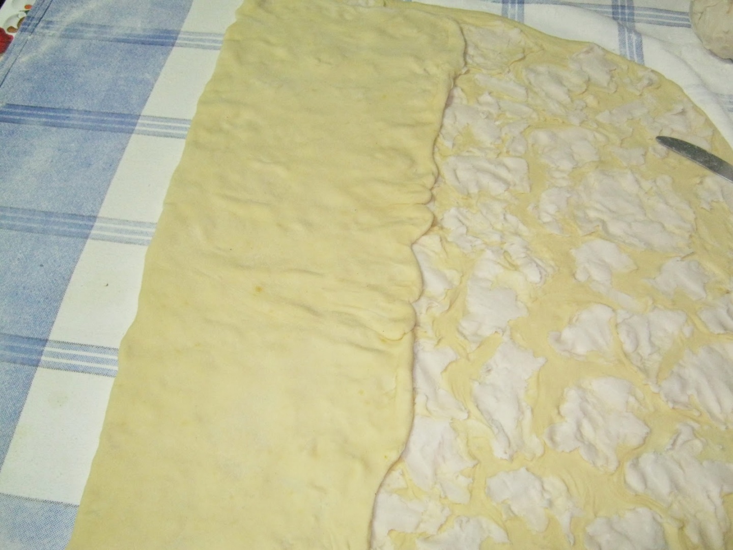 Haioș de casa. Reteta de haioșe explicata pas cu pas