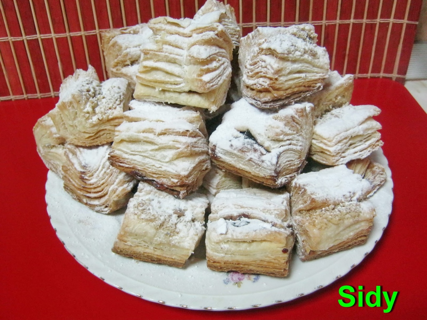 Haioș de casa. Reteta de haioșe explicata pas cu pas