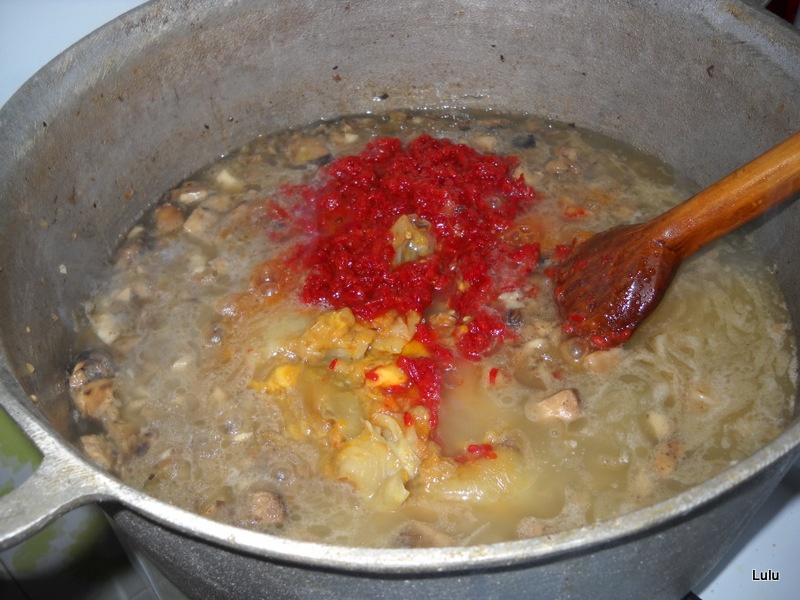 Zacusca de vinete cu ciuperci