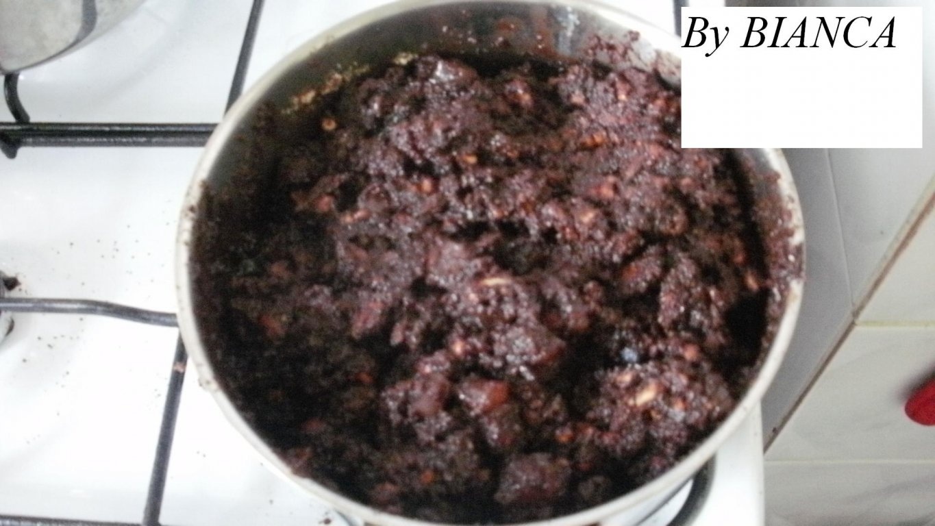 Salam de biscuiţi reţetă cu rahat