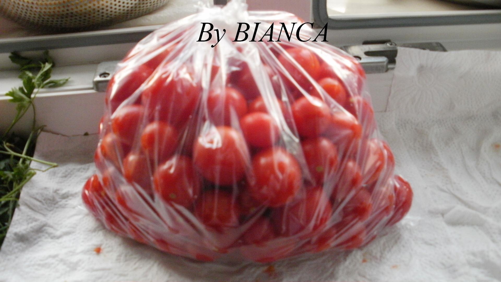 Rosii cherry la congelator