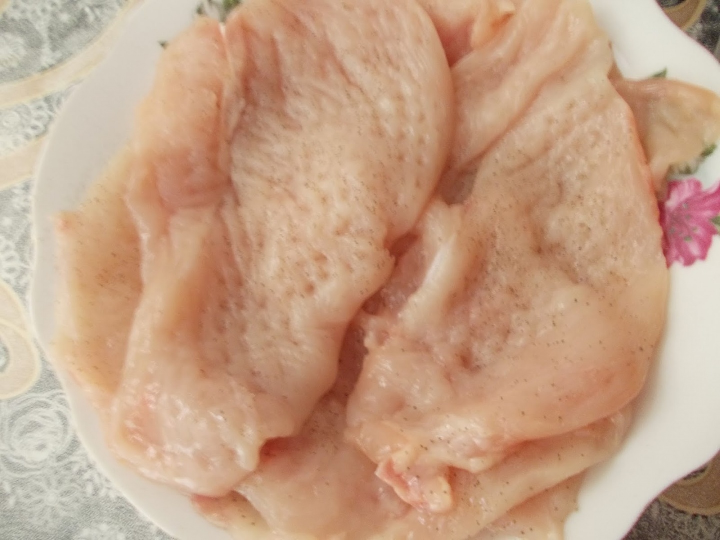 Rulouri din piept de pui bacon