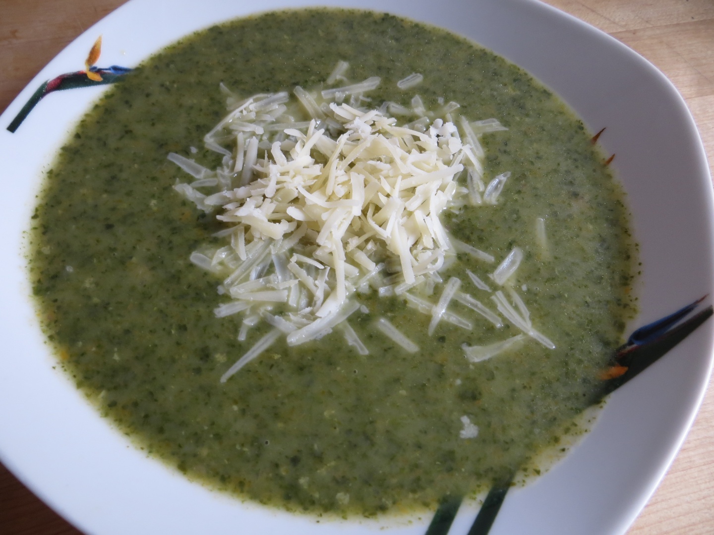 Supă-cremă de spanac cu ciuperci