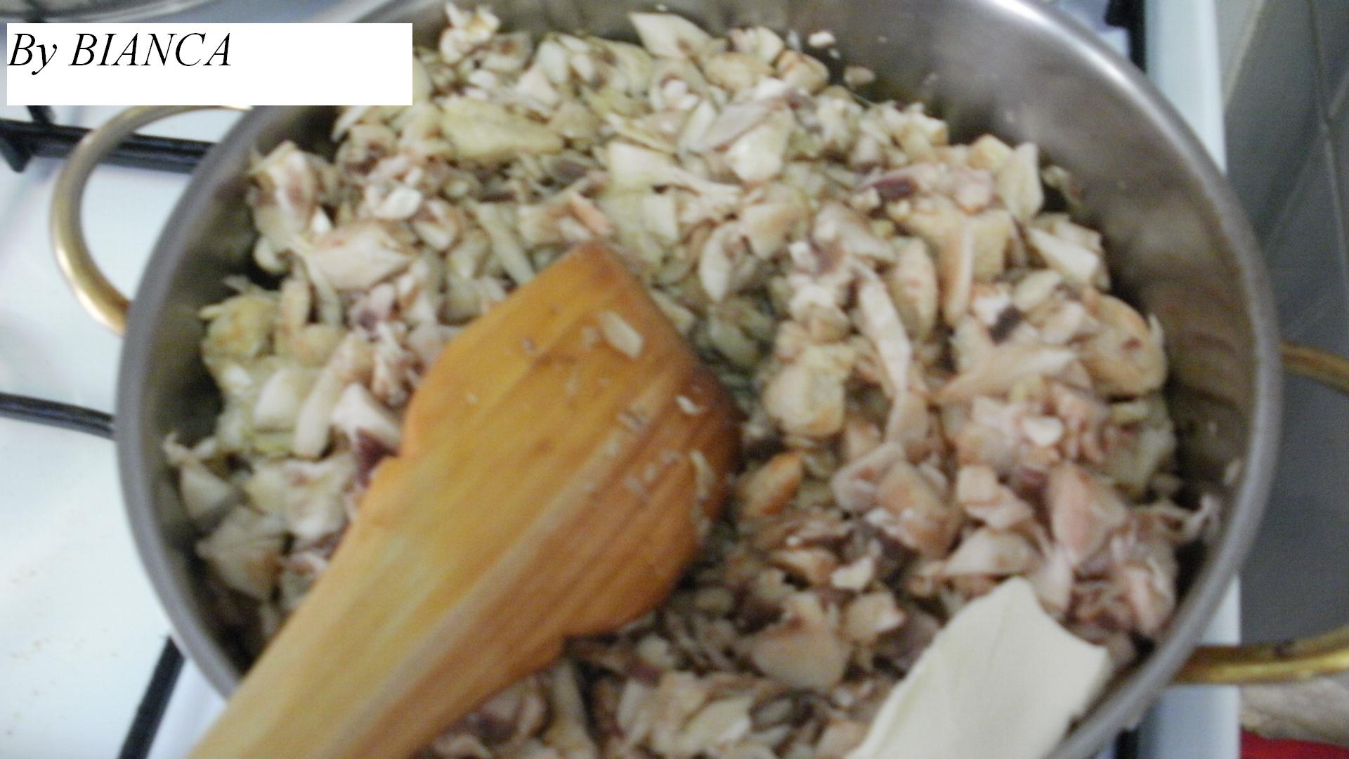 Ciulama de ciuperci proaspete