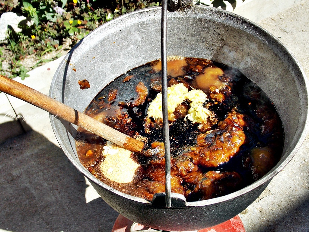 Sos picant de prune