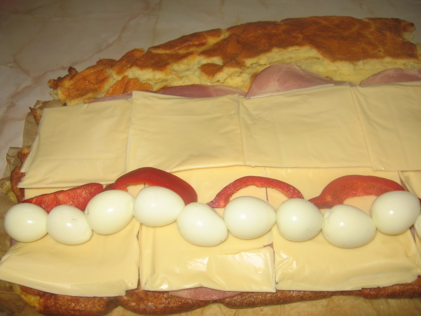 Rulada aperitiv calda