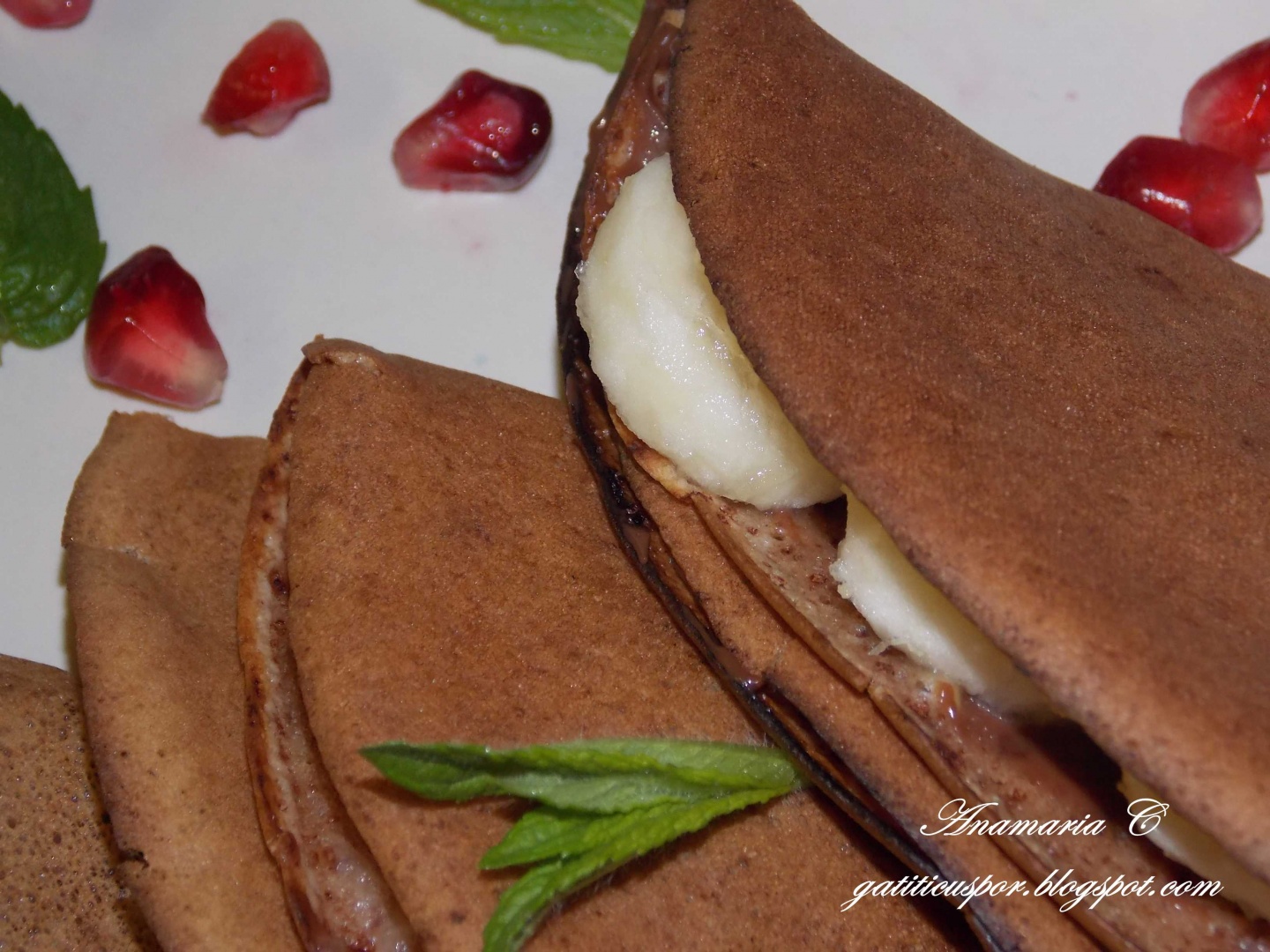 Clatite cu ciocolata si banane