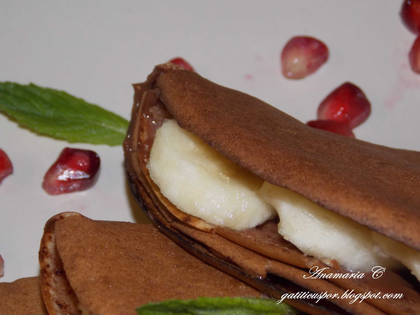 Clatite cu ciocolata si banane