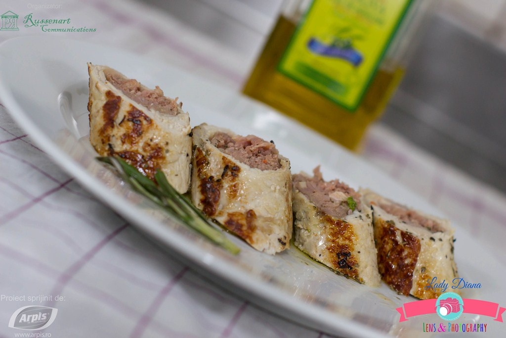 Rulada de carne cu carnati din Muntenia