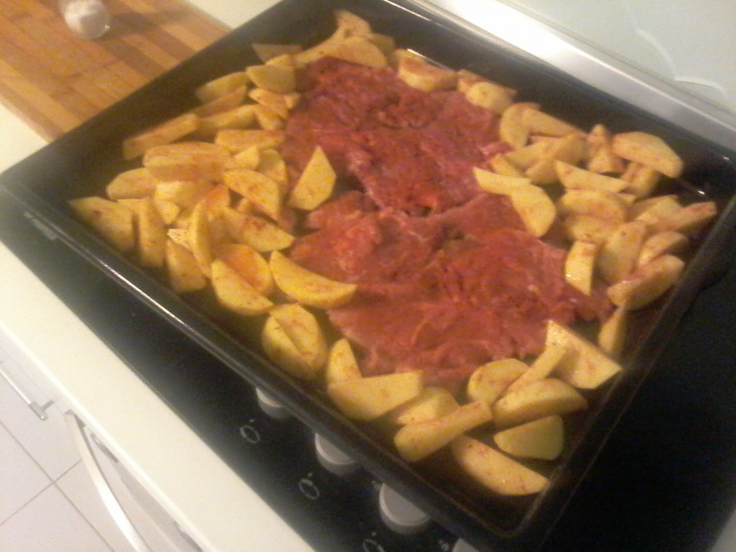 Pulpe dezosate la cuptor cu cartofi