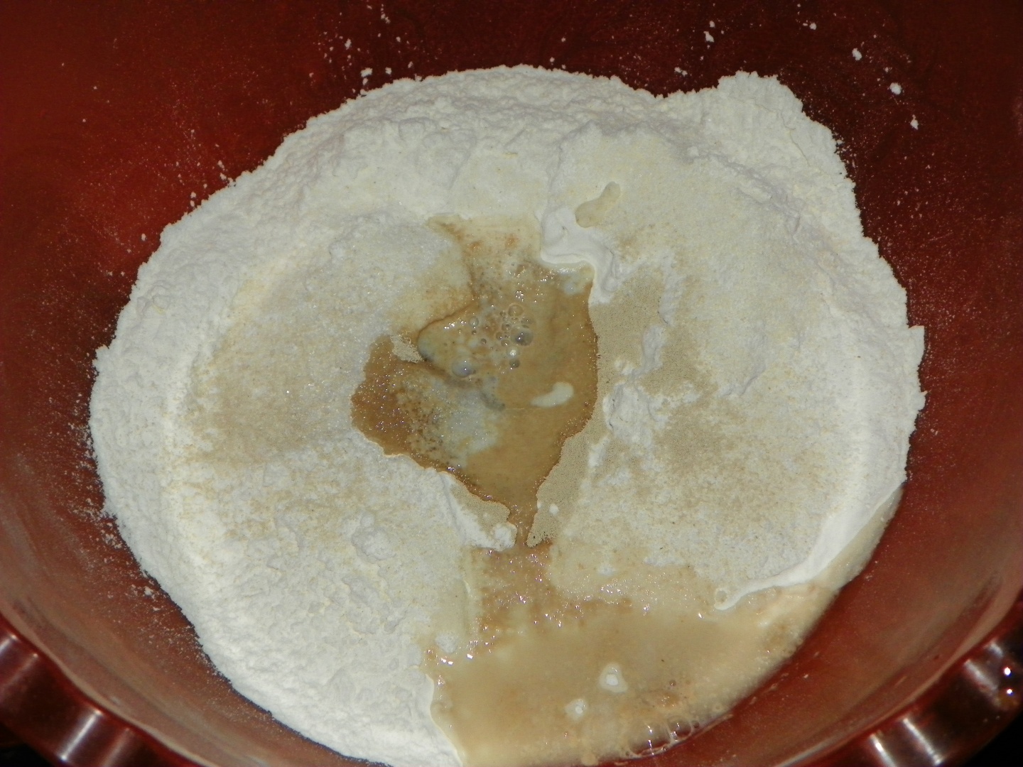 Mini-pizza cu branza si afumatura