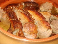 Friptura cu pulpa de porc si carnati