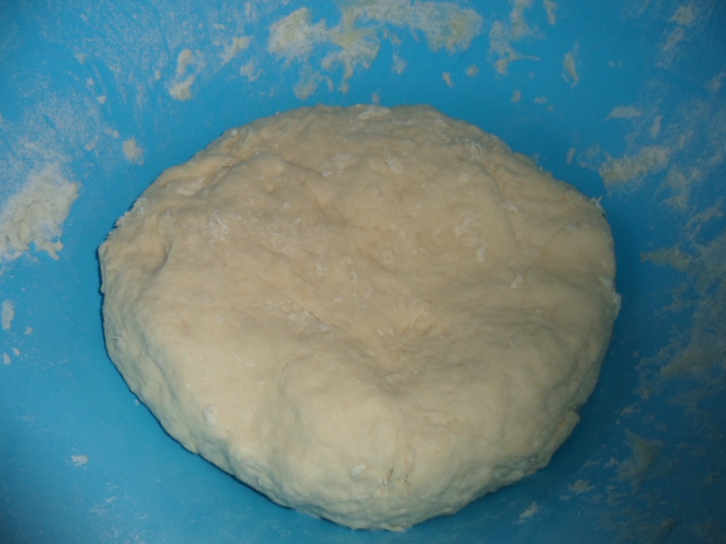 Pizza cu sunca si ciuperci