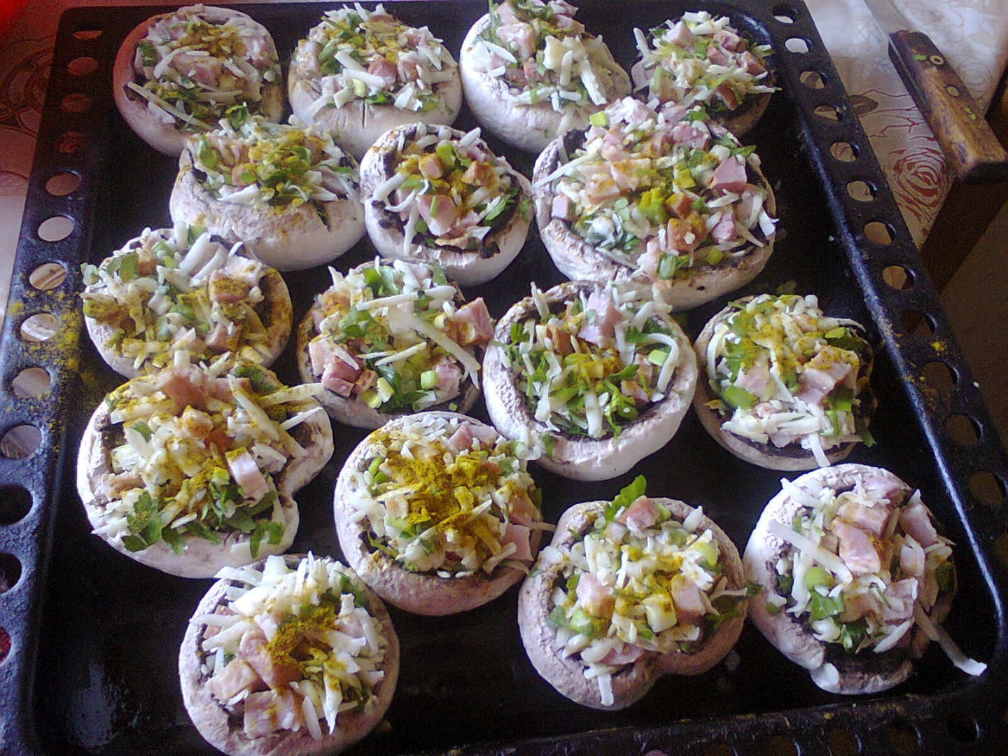 Ciuperci champignon la cuptor