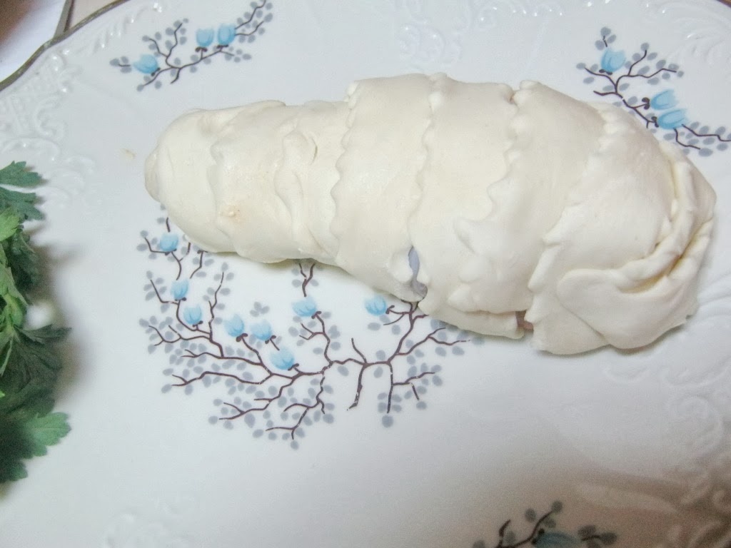 Ciocanele de pui umplute si infofolite