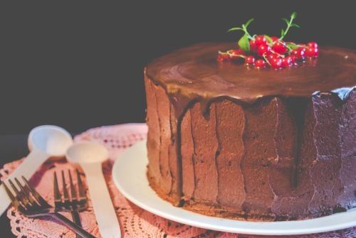 Tort de post cu ciocolata