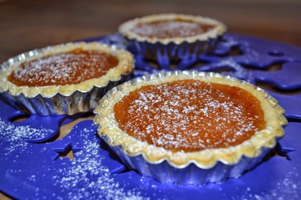Mini tarte cu crema de dovleac