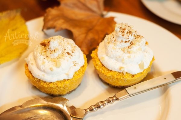 Mini cheesecake vegan cu dovleac