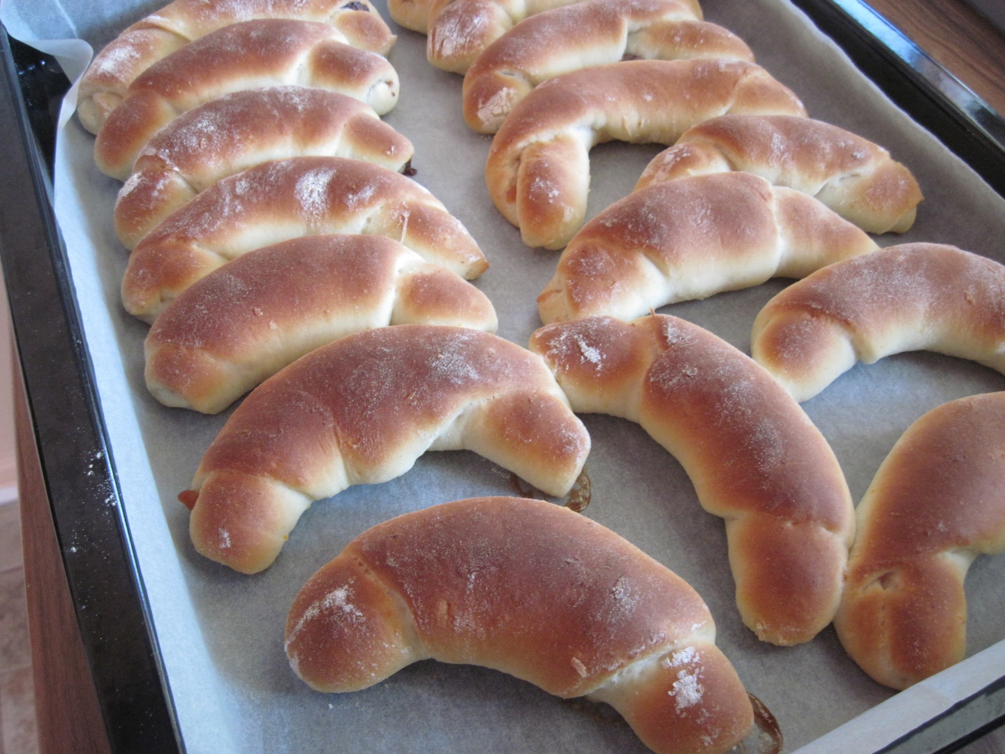 Cornuri dulci umplute