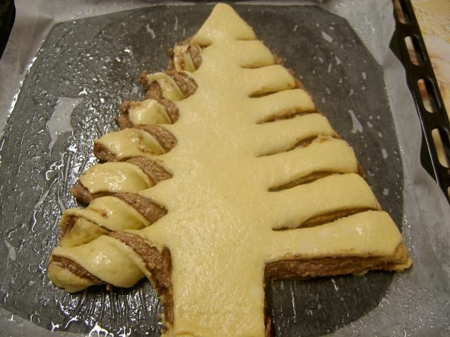 Cozonac cu ciocolata si nuca "Bradut"