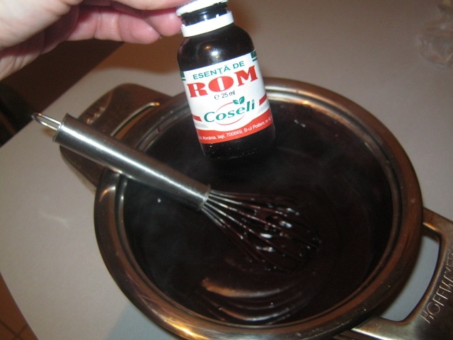 Fursecuri cu crema de ciocolata