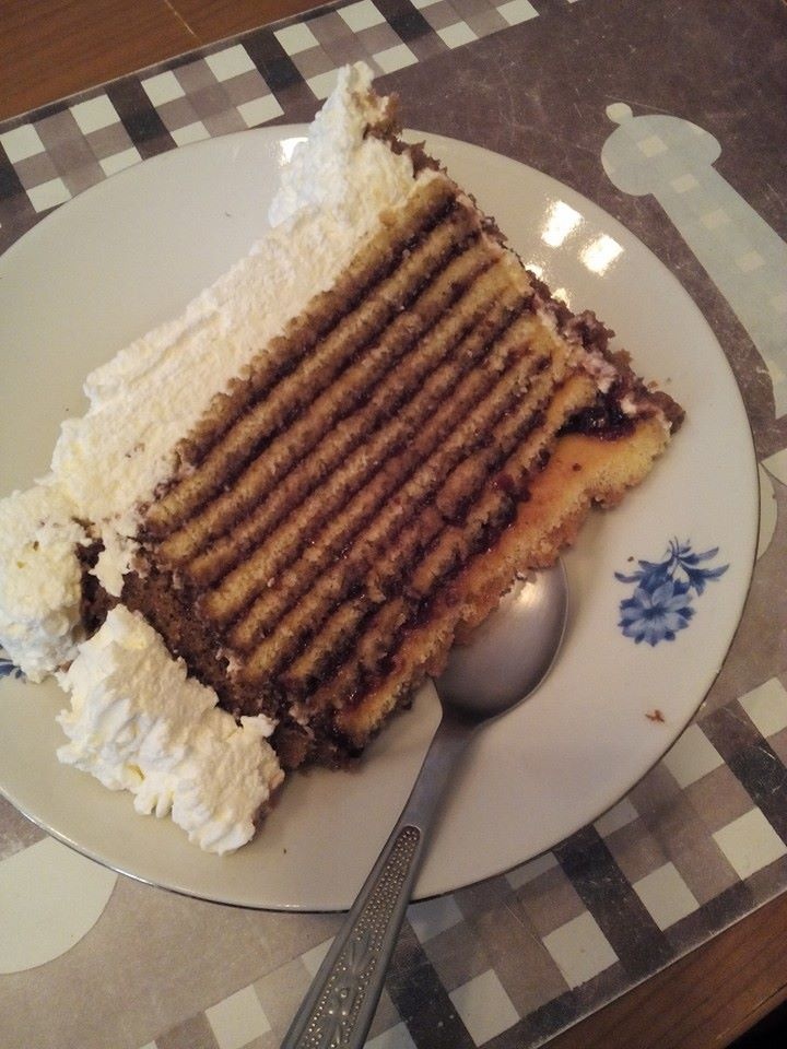 Tort cu straturi verticale