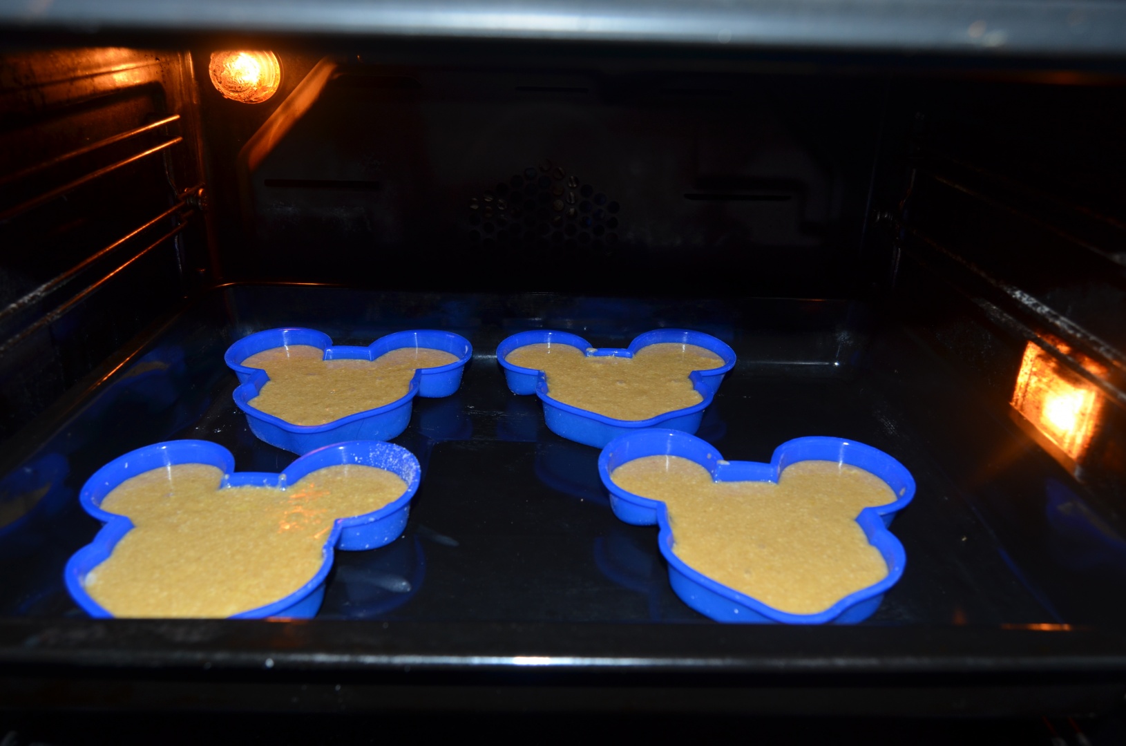 Briose cu nuca de cocos