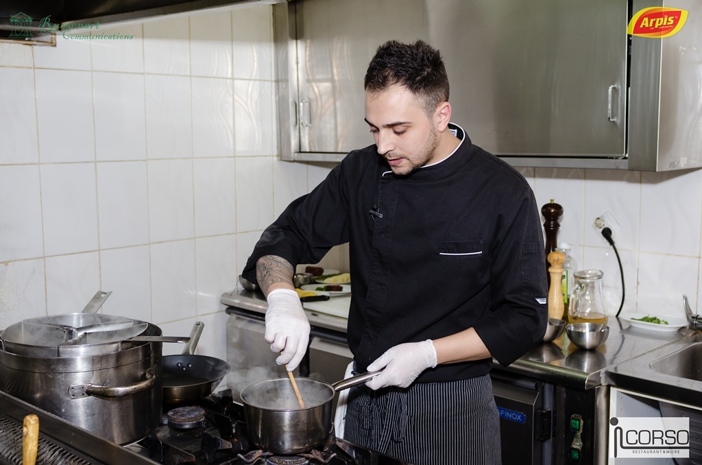 Risotto al negro di seppie