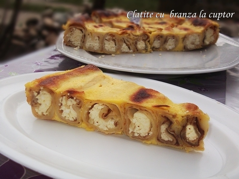 Clatite cu branza la cuptor