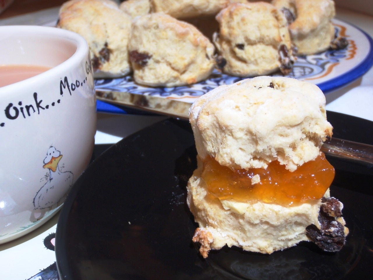 Mini scones cu stafide