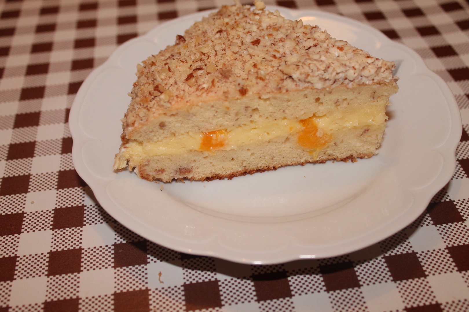 Tort cu alune (musuroi)