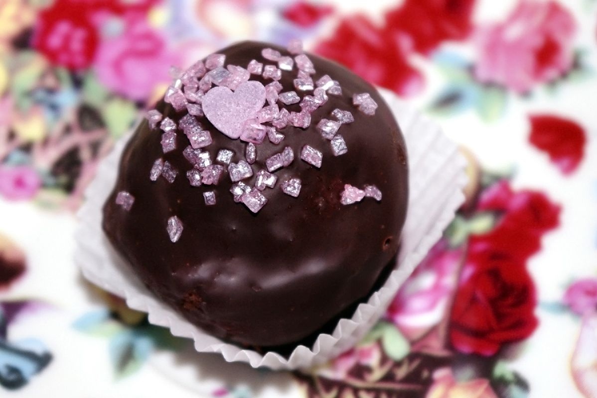 Trufe cu migdale si ciocolata neagra