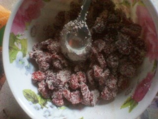 Strudel cu visine sau cirese