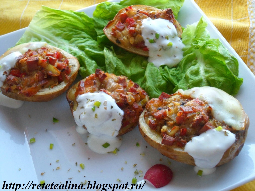 Cartofi umpluti la cuptor