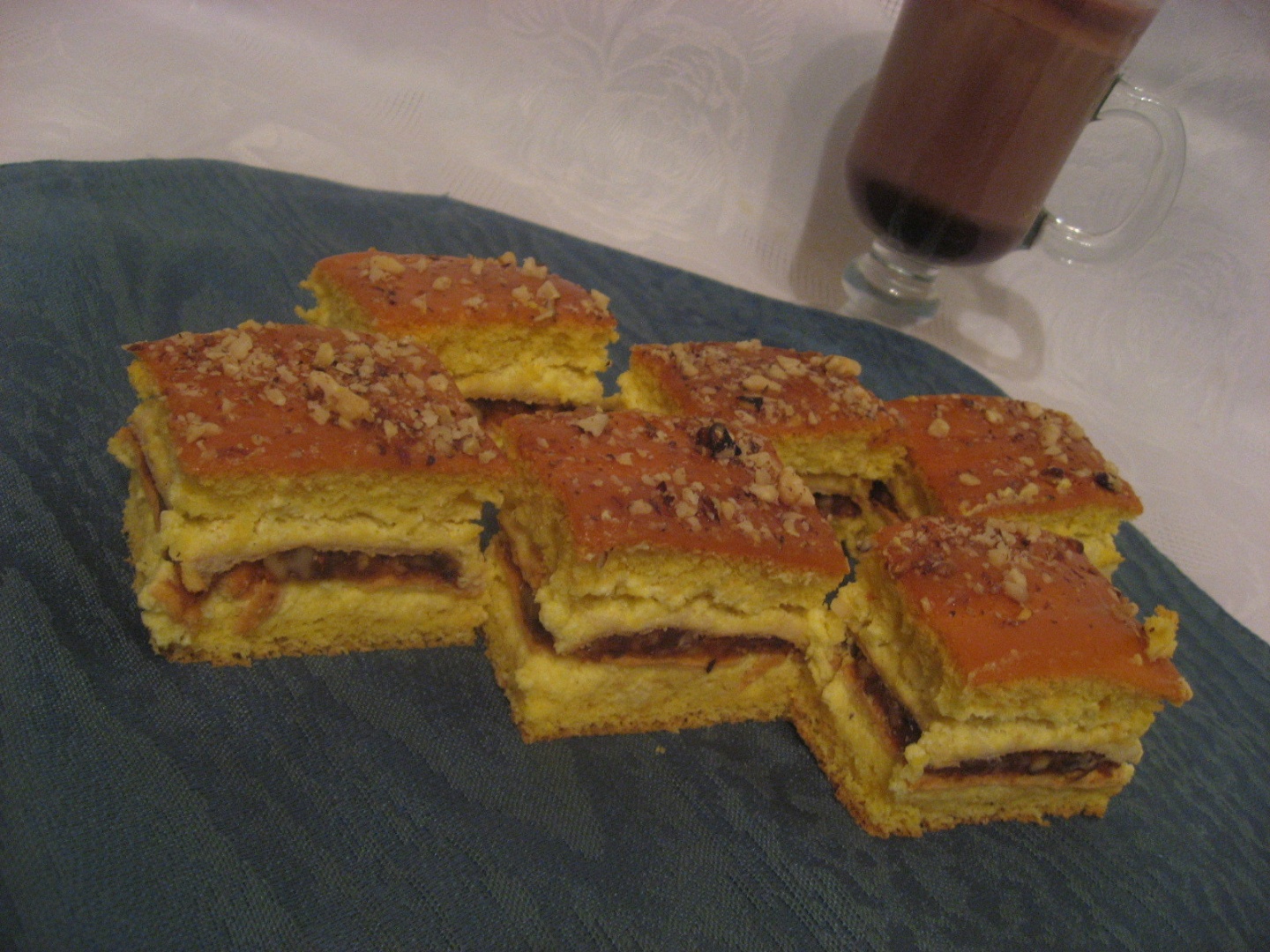 Prajitura cu crema englezeasca si caramel