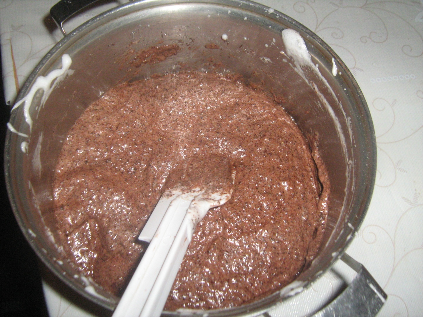 Tort cu mousse de ciocolata