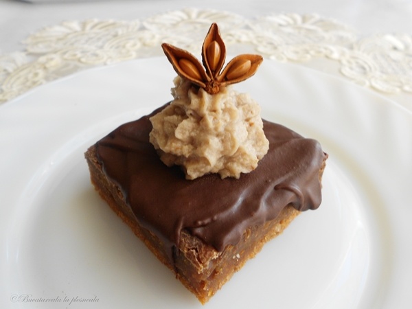 Prajitura cu morcov - Vegan Carrot Cake