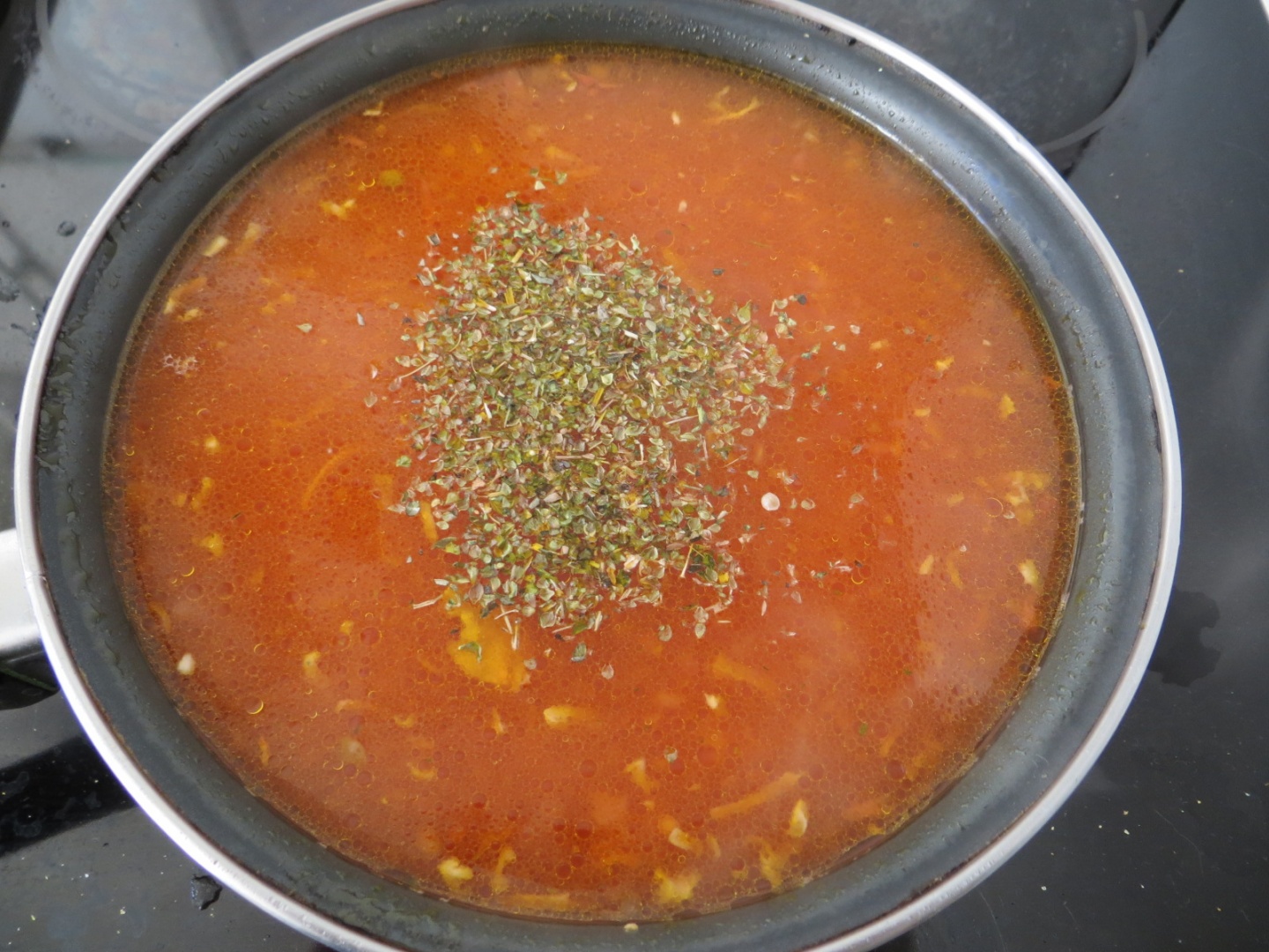 Supă de roșii cu linte (de post)