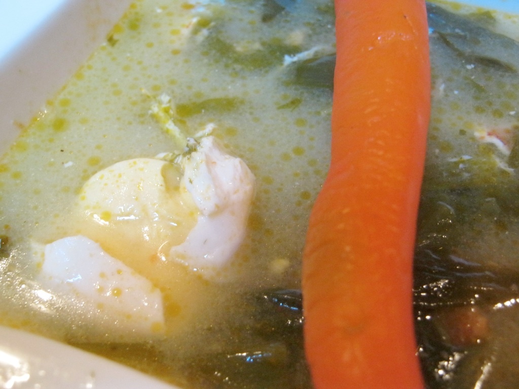 Ciorba de leurda cu ochiuri romanesti