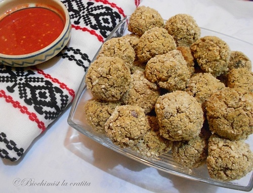 Chiftelute cu soia si dovlecel