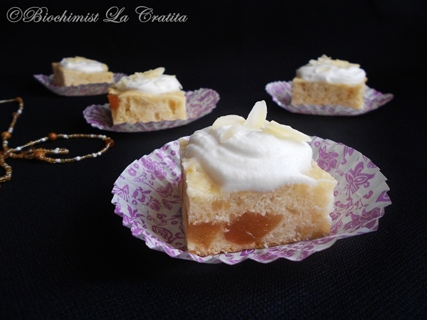 Prajitura cu migdale si dulceata de pere (de post)