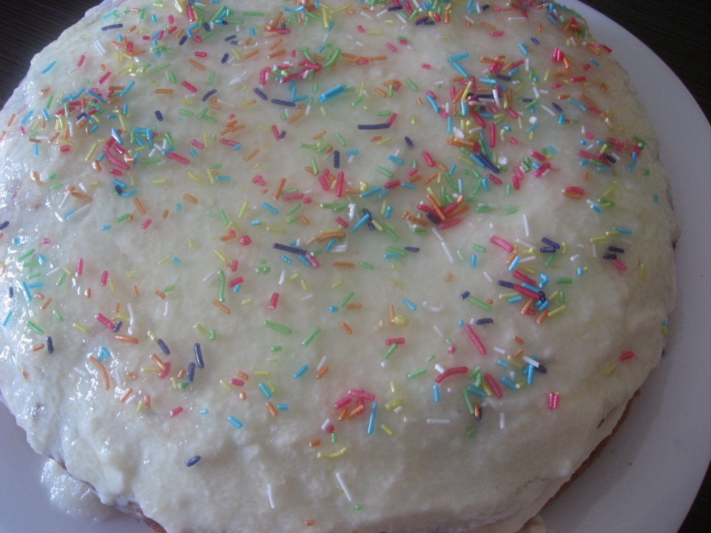 Prajitura fina cu sfecla si crema de branza